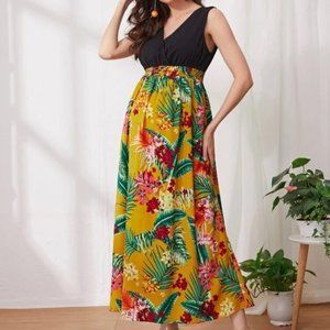 Maternity dress tropical pattern surplice neck